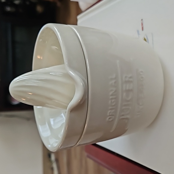 Mason Cash White Original Juicer And Storage - Picture 2 of 5